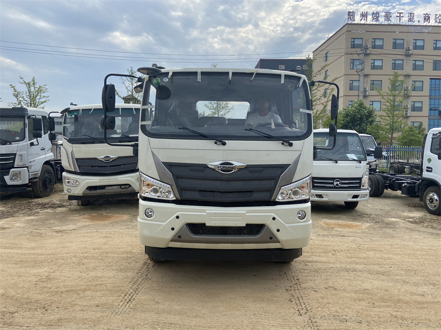 福田ES5（4500，濰柴190）國(guó)六 內(nèi)飾照片圖